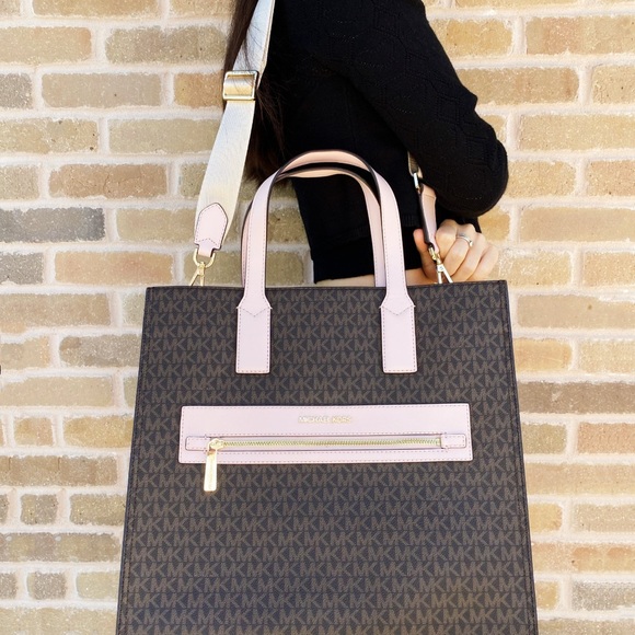 Michael Kors Kenly XL Tote Graphic Logo MK Pink - Picture 3 of 3